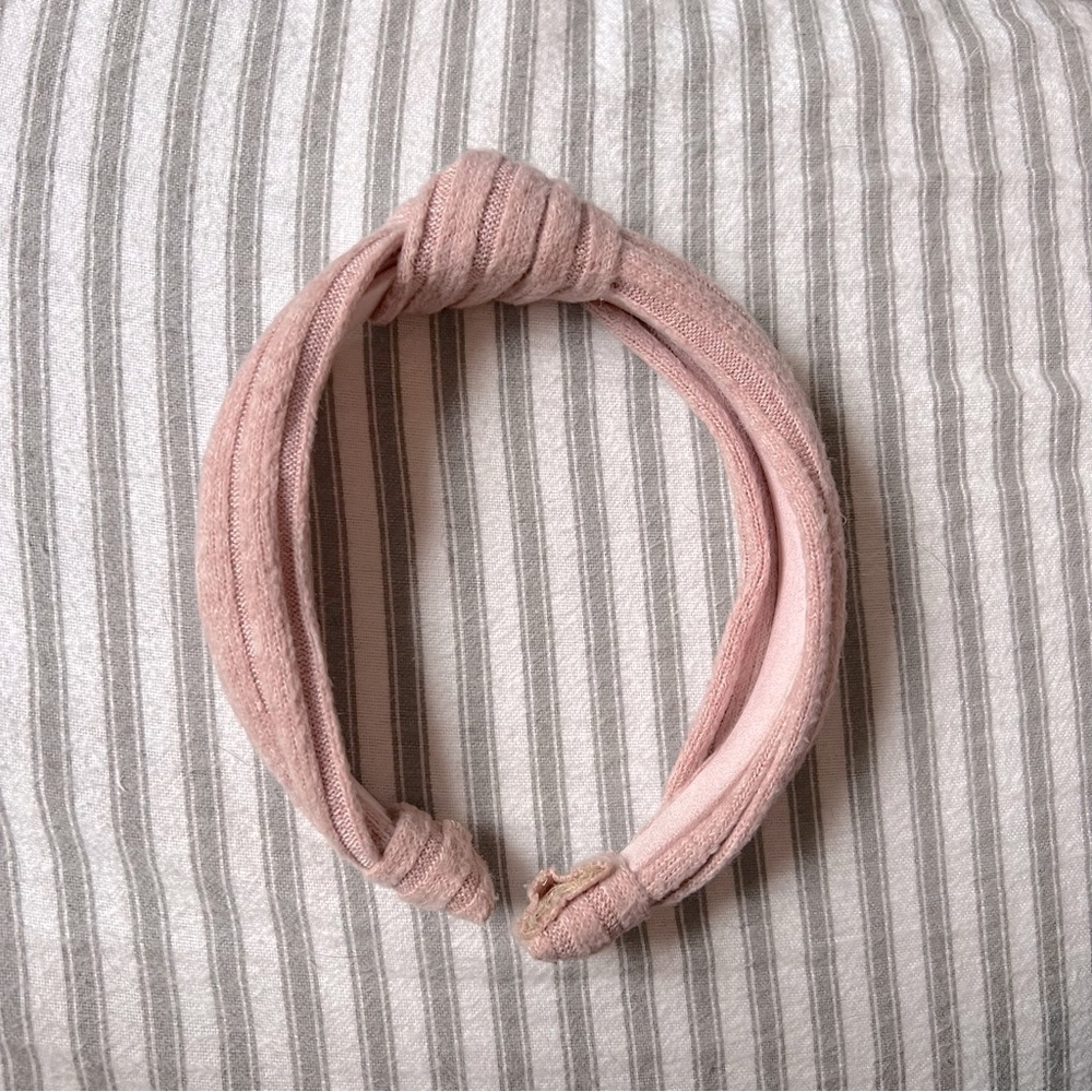 Anthropologie Soft Knit Fabric Baby Pink Headband Lightweight EUC